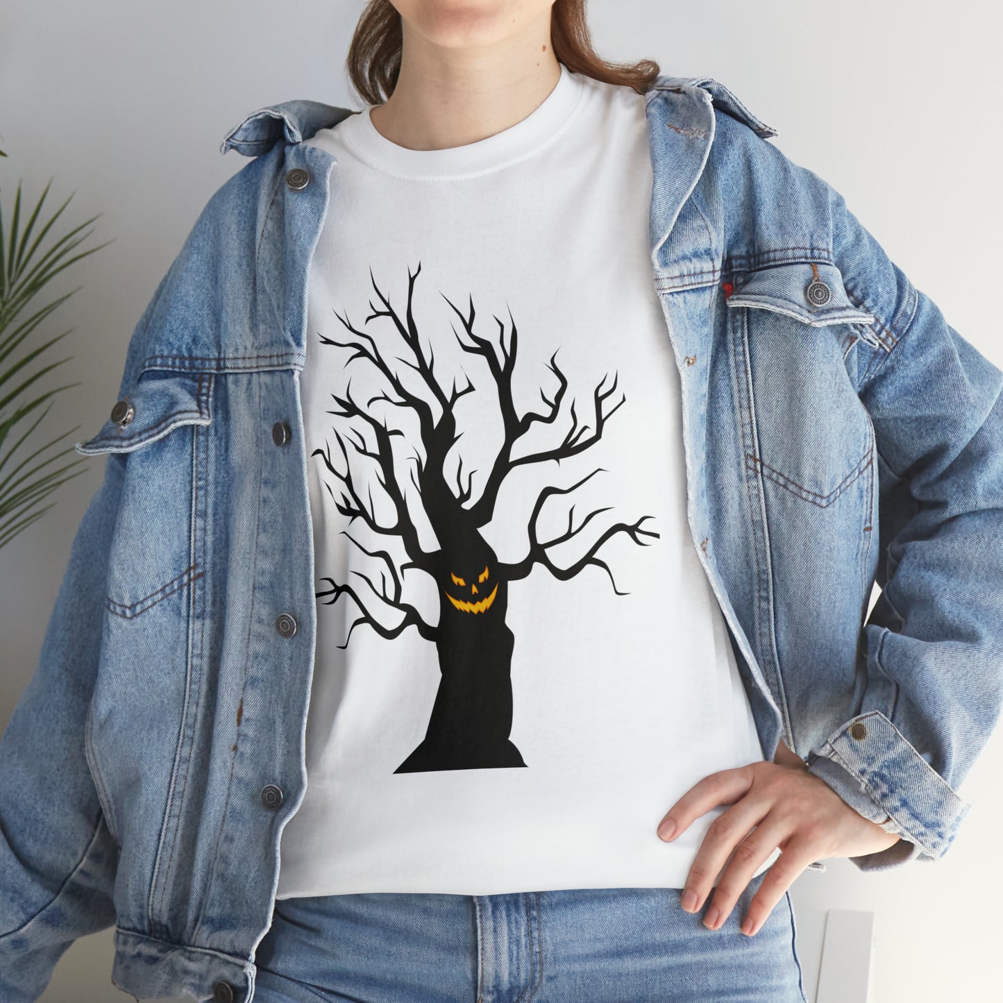 Halloween Scary Tree 03 - Unisex Heavy Cotton Tee