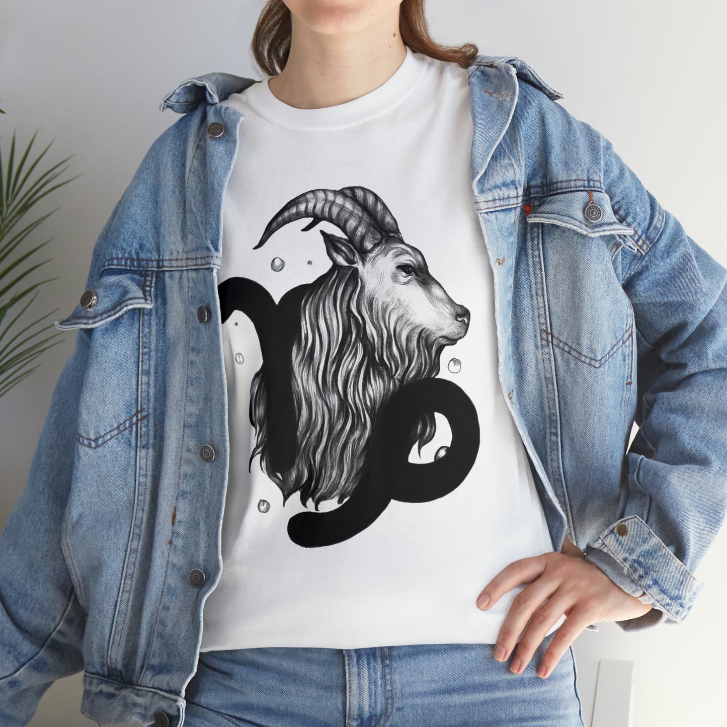 Capricorn Zodiac Sign - Unisex Heavy Cotton Tee